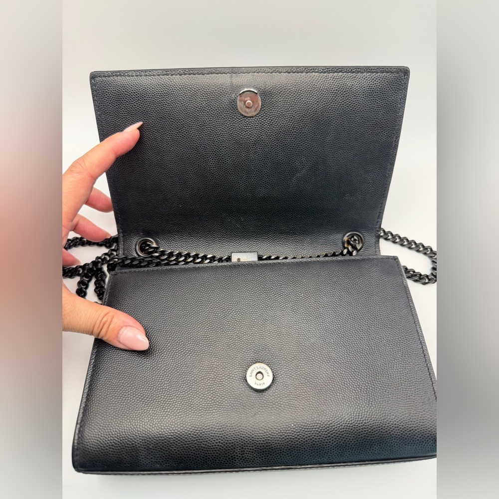 Saint Laurent Kate black grained leather small crossbody bag - Picture 7 of 16
